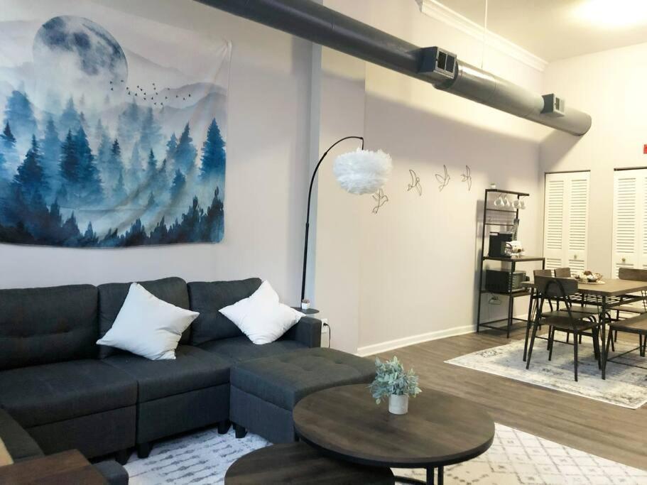شقة Downtown Cleveland -Modern First Floor Unit المظهر الخارجي الصورة