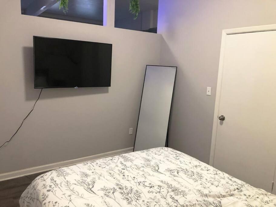 شقة Downtown Cleveland -Modern First Floor Unit المظهر الخارجي الصورة