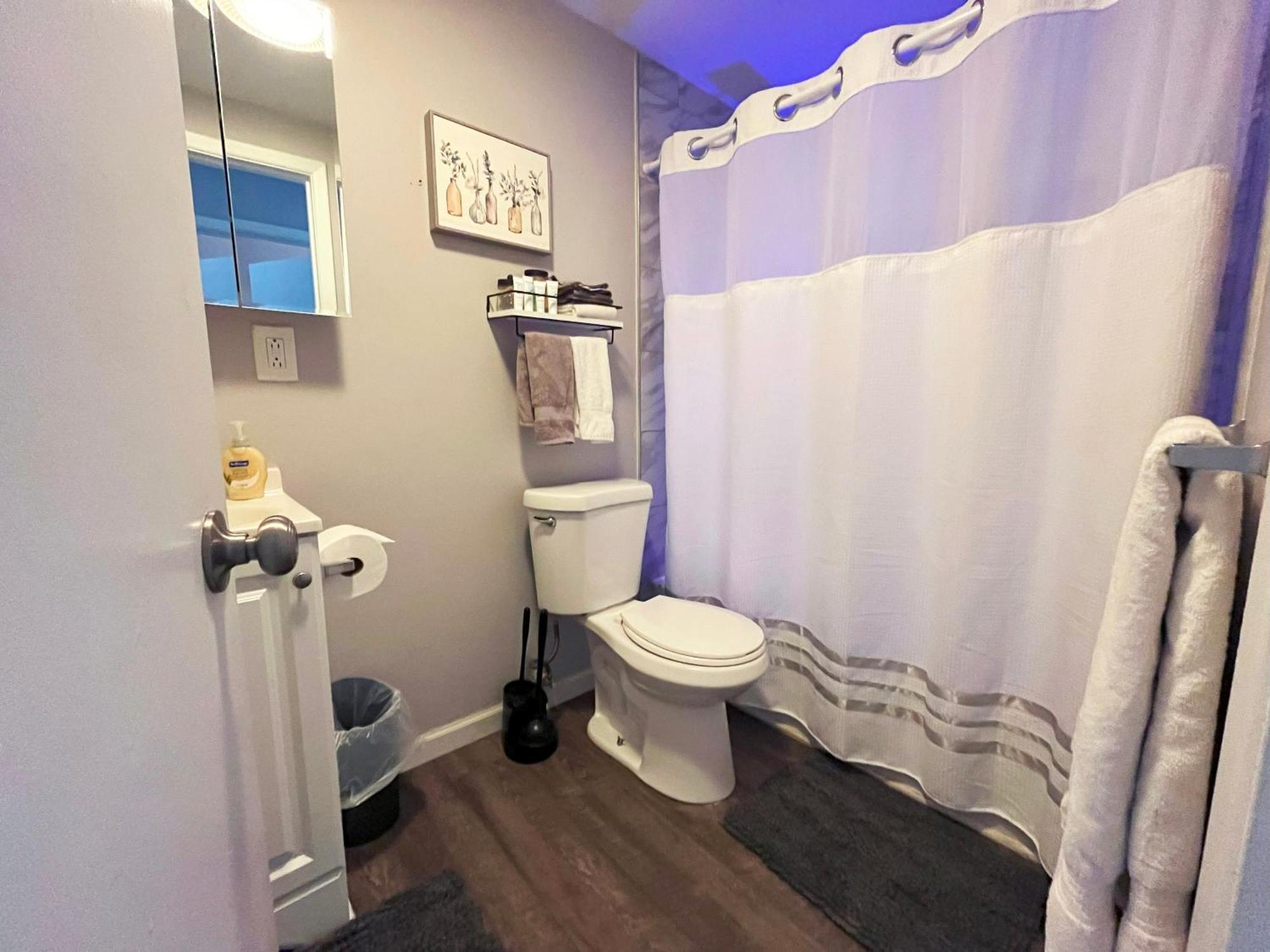 شقة Downtown Cleveland -Modern First Floor Unit المظهر الخارجي الصورة