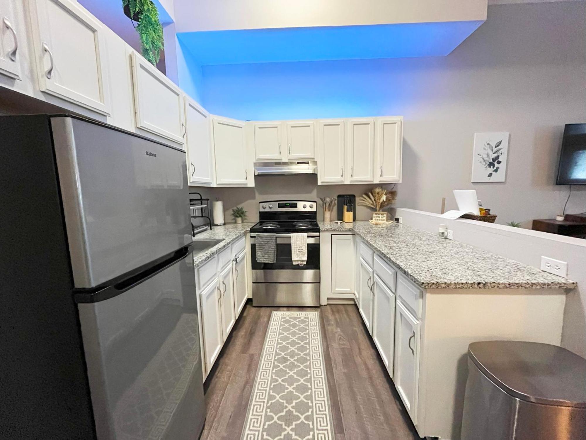شقة Downtown Cleveland -Modern First Floor Unit المظهر الخارجي الصورة